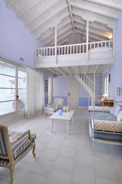 Anemolia Villas With Private Pools Near The Most Beautiful Beaches Of Alonissos Isomata Exterior photo