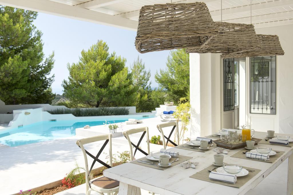 Anemolia Villas With Private Pools Near The Most Beautiful Beaches Of Alonissos Isomata Exterior photo