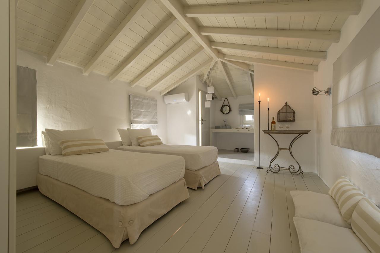 Anemolia Villas With Private Pools Near The Most Beautiful Beaches Of Alonissos Isomata Exterior photo